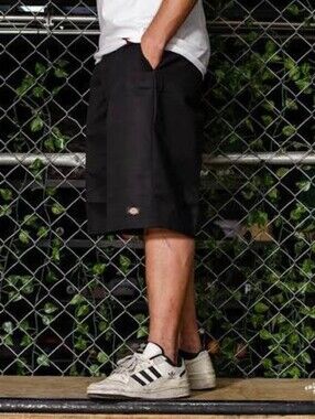 Dickies Black Men’s Loose Fit Shorts
